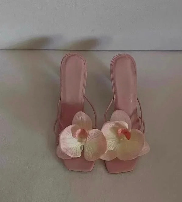 Whirl Timeless Heels