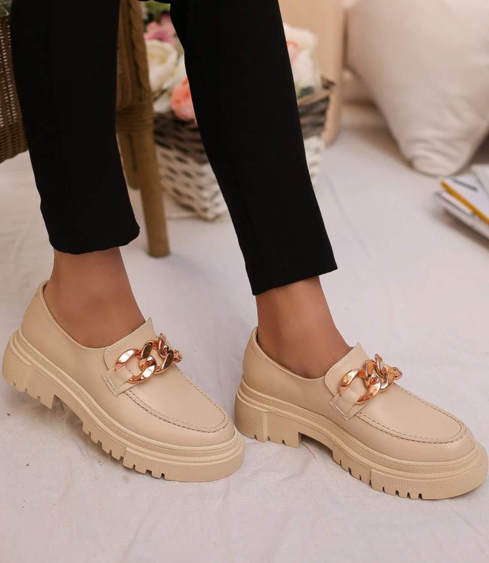 Muerte Collar Loafers