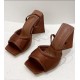 Instable Prism Heels