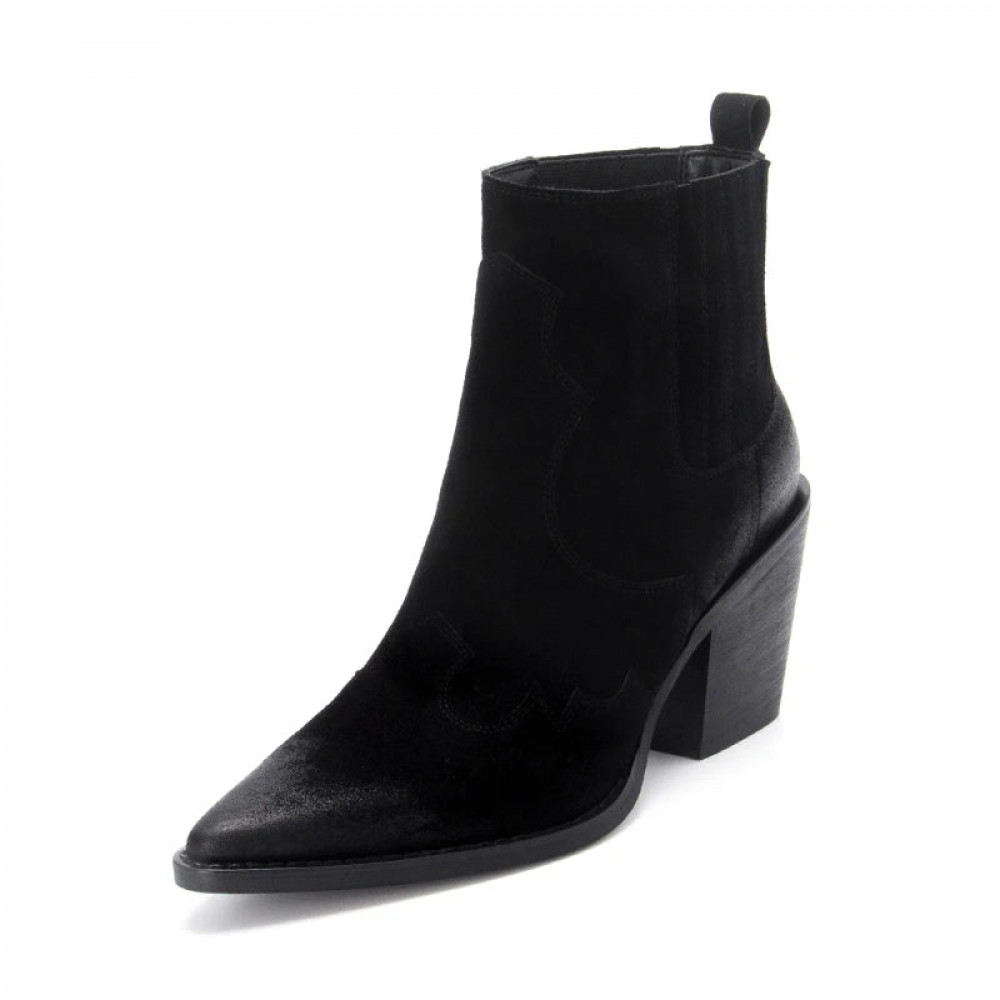 Accord Suede Boots