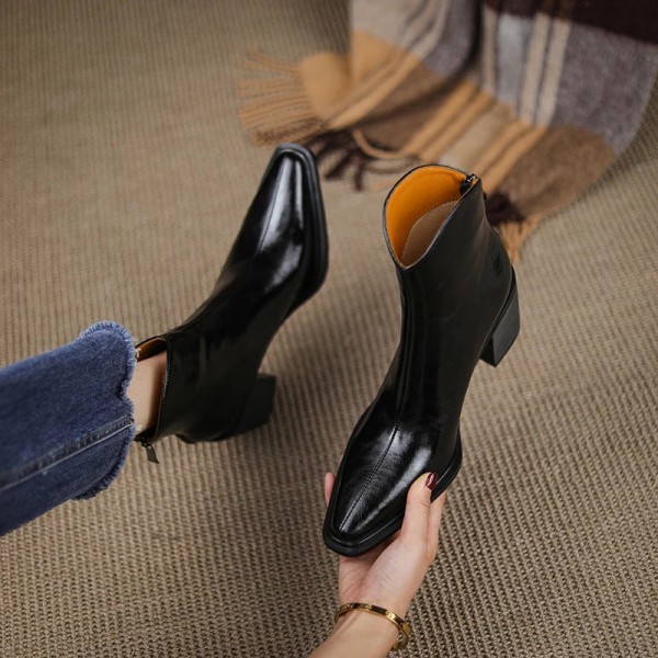 Desagreable Hot Boots