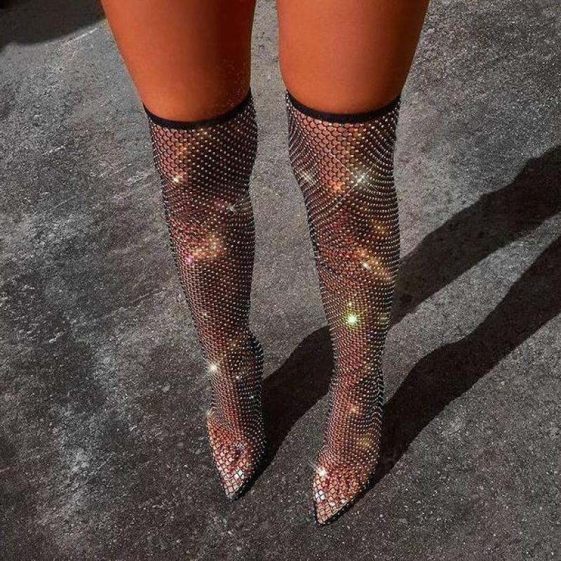 Courtois Velvet Heels