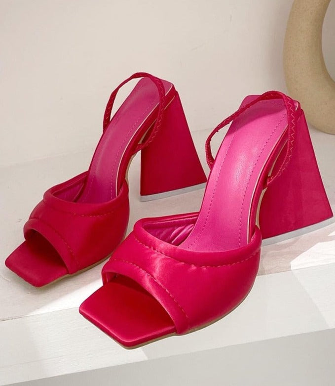 Instable Prism Heels