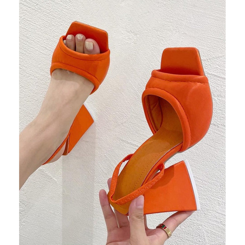 Figure Heels