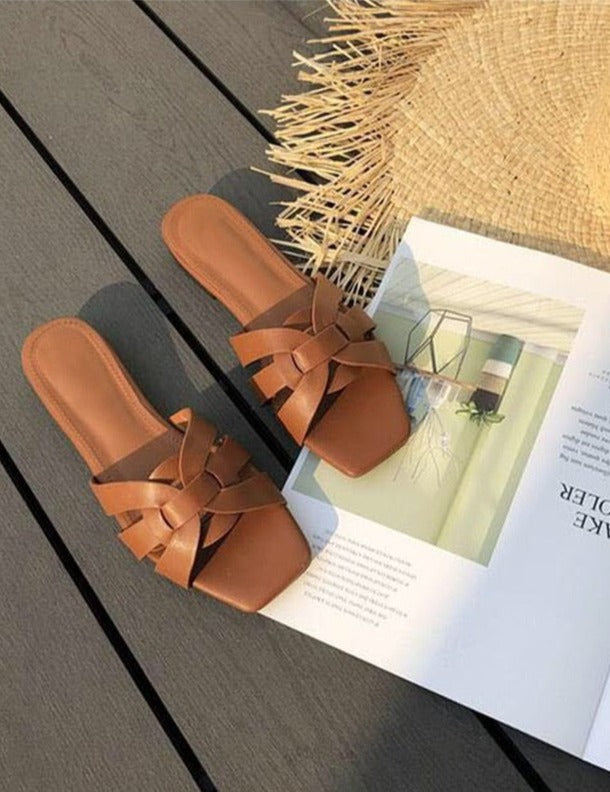 Genuino Vine Sandals