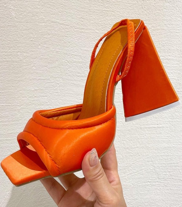 Instable Prism Heels