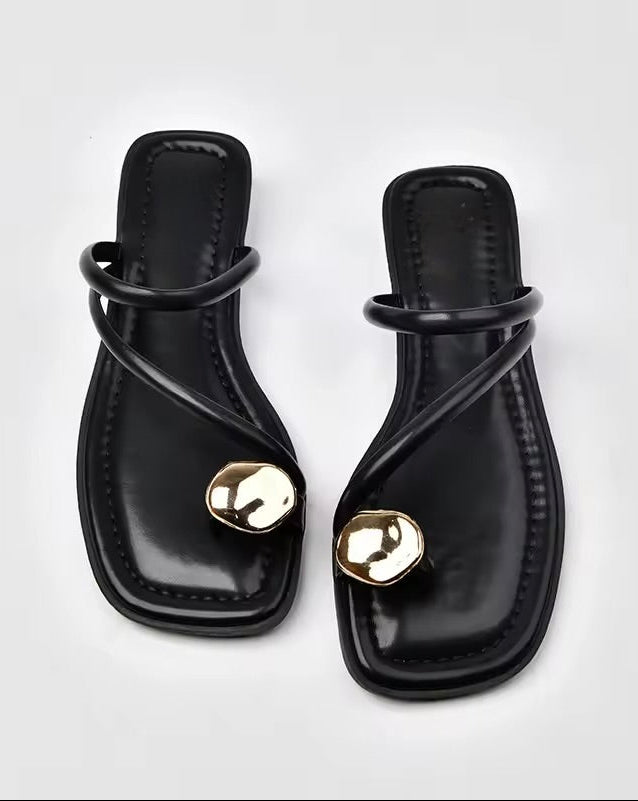 Corto Contrast Sandals