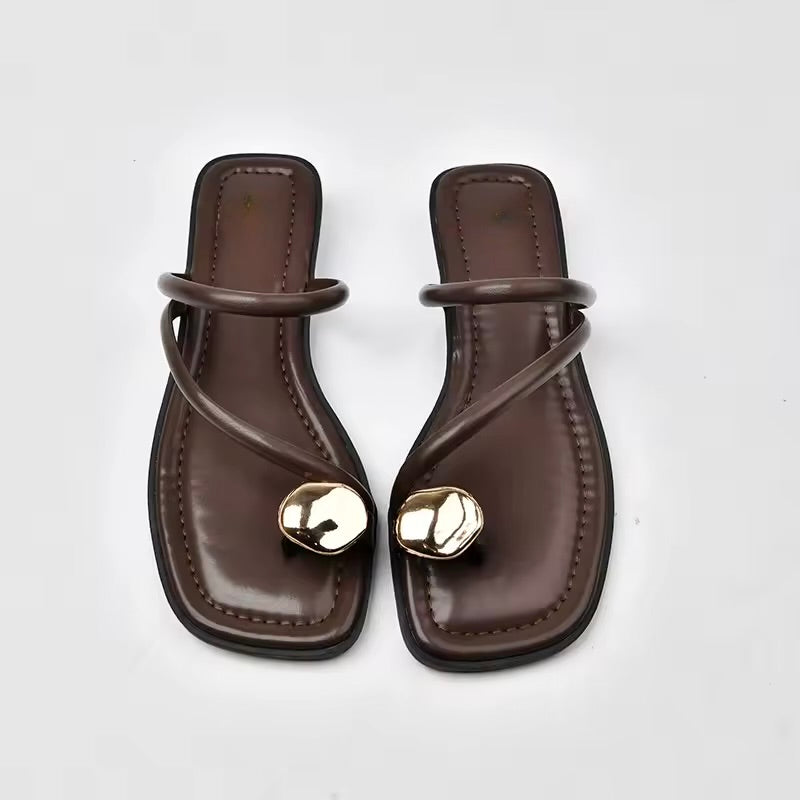 Corto Contrast Sandals