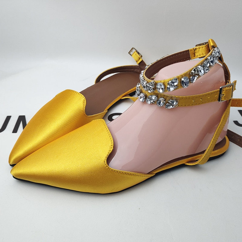 Vivid Cute Sandals