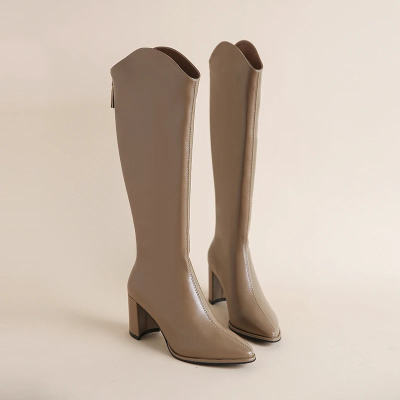 Dainty Spirit Boots