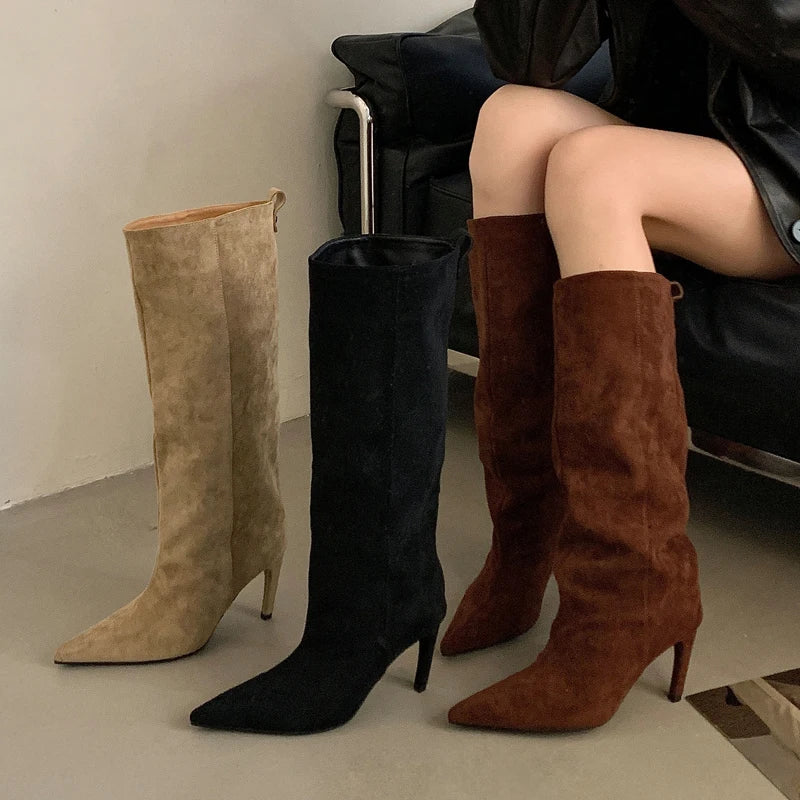 Deplaisante Style Boots