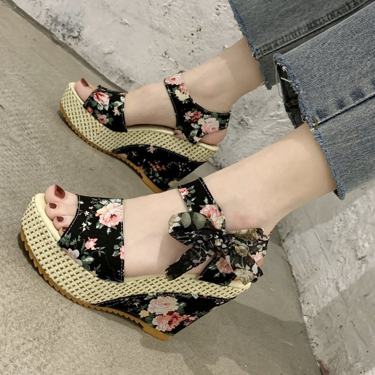Riche Retro Heels