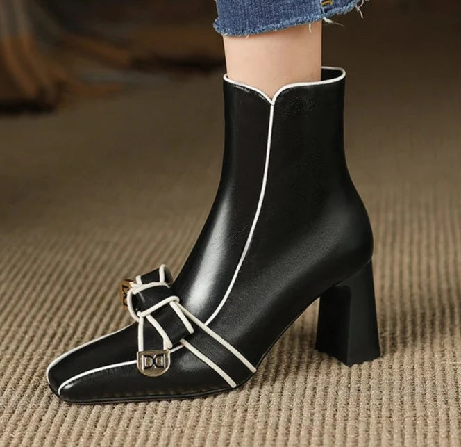 Mort Frame Boots