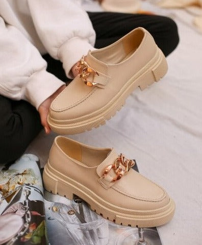 Muerte Collar Loafers