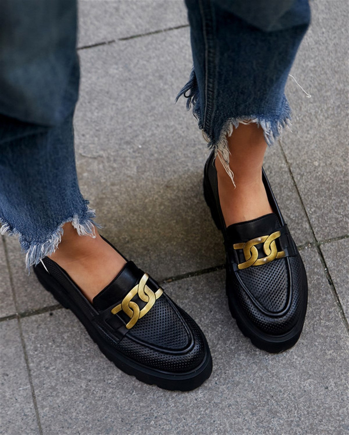 Mucho Casual Loafers