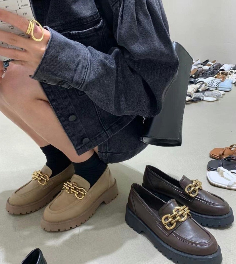 Daring Spectrum Loafers