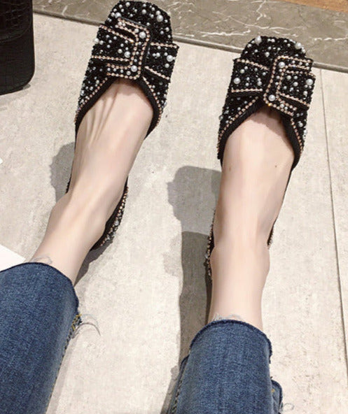 Quiet Essential Flats