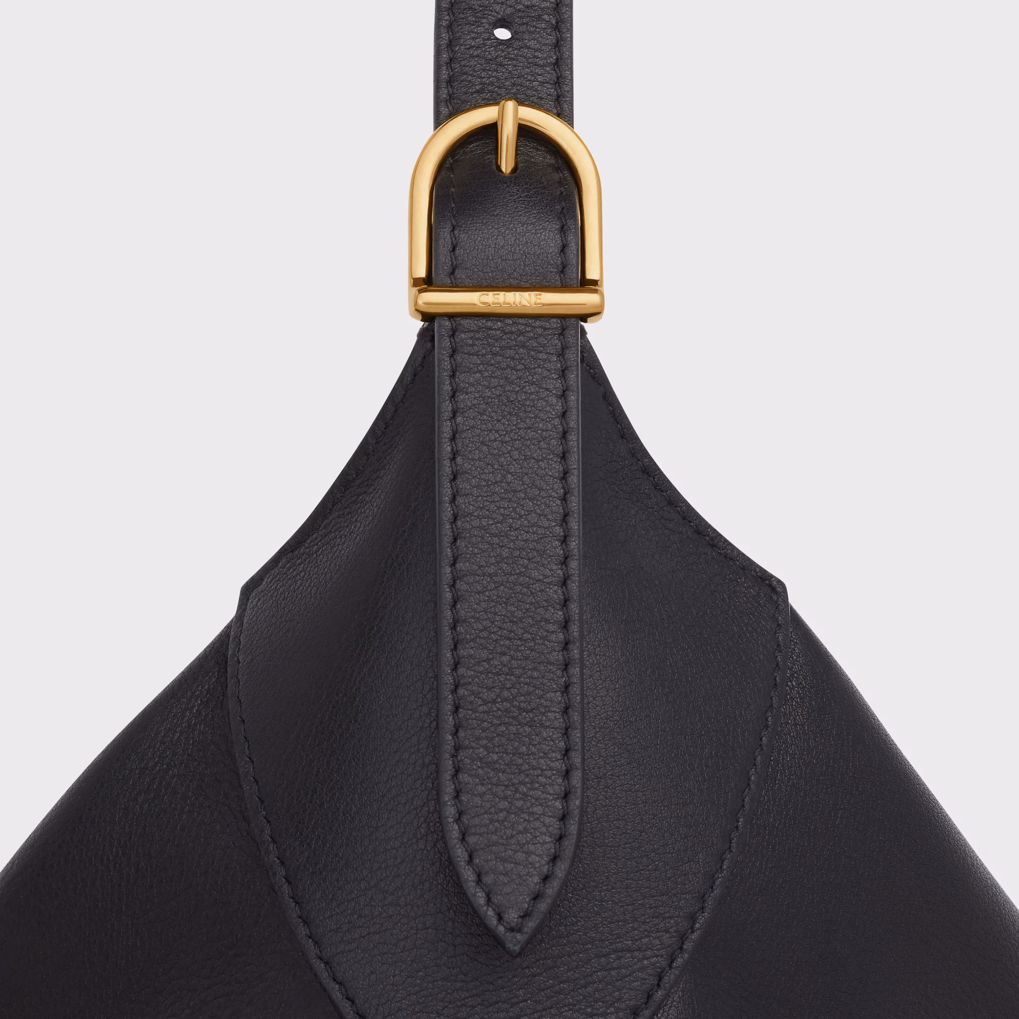 Medium Romy In Supple Grained Calfskin