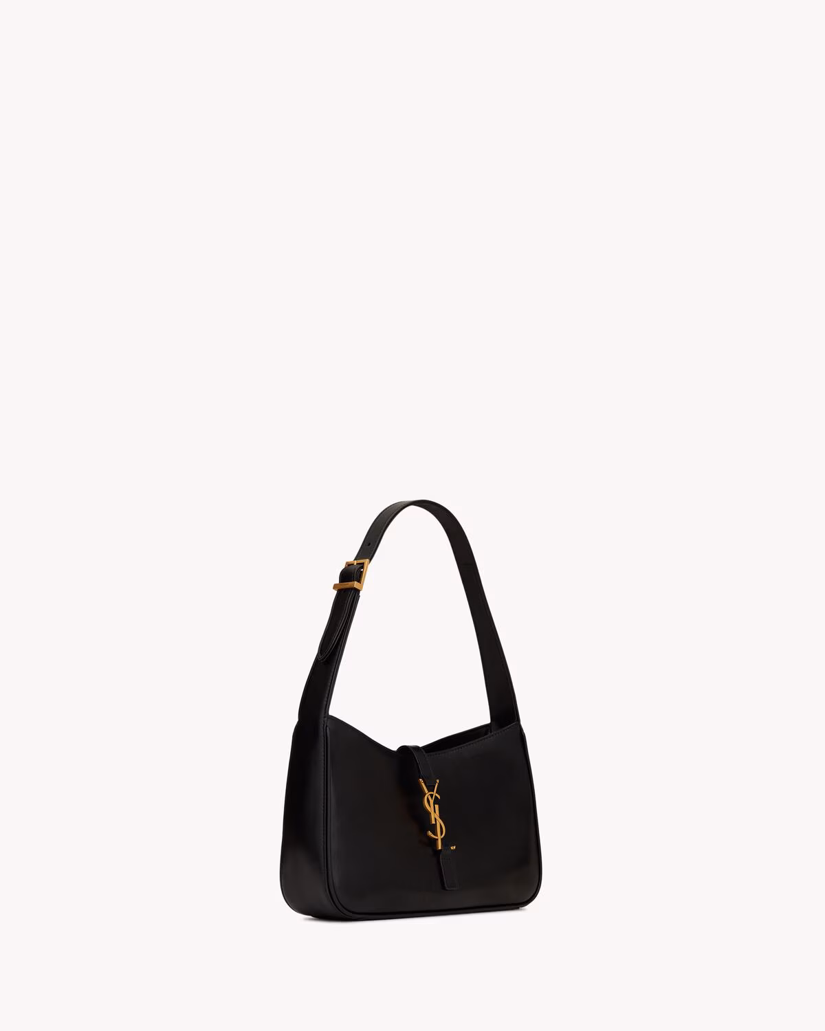 Le 5 À 7 In Smooth Leather