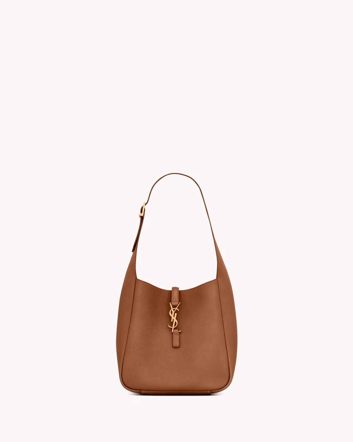 Le 5 À 7 Supple Small In Grained Leather